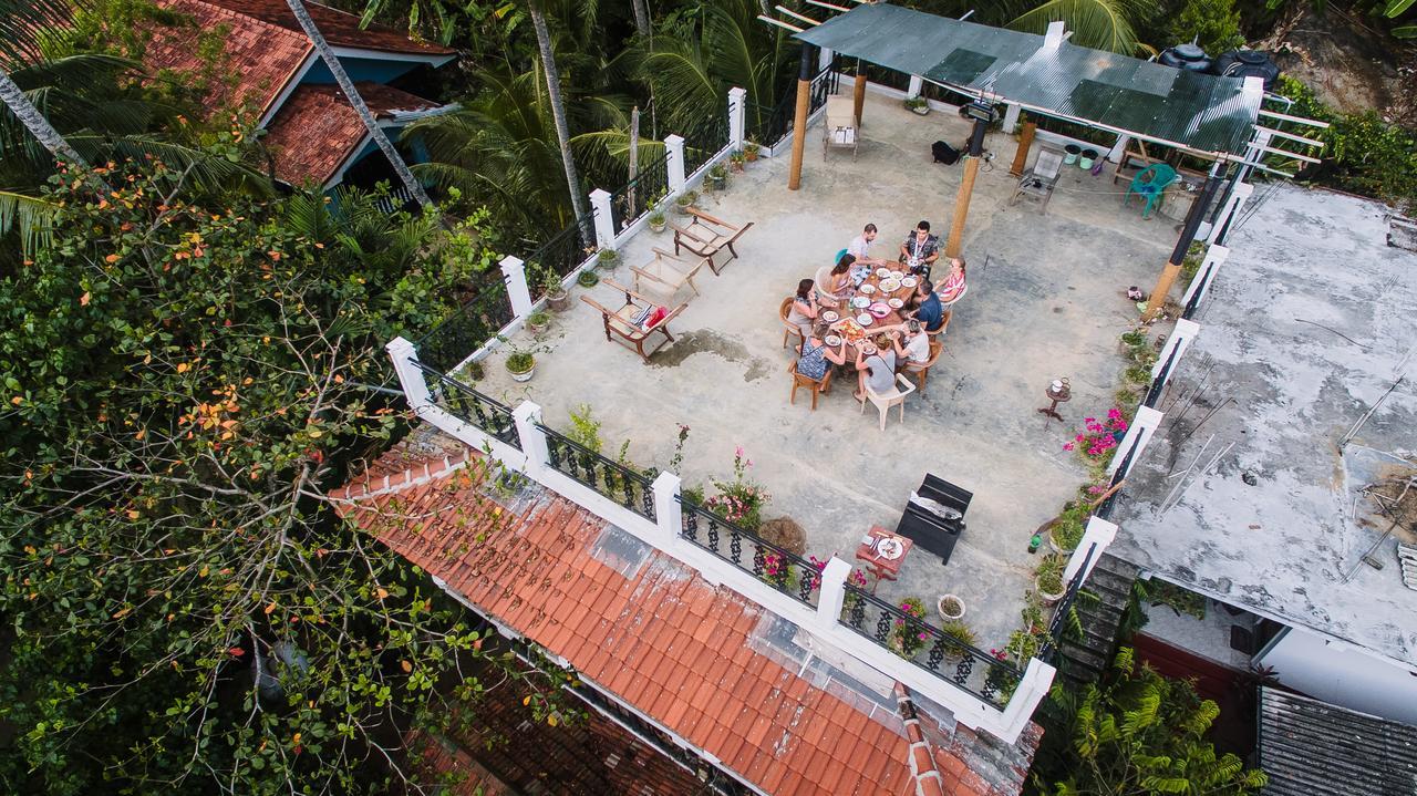 Sunny Family Ξενοδοχείο Unawatuna Εξωτερικό φωτογραφία